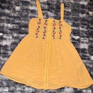 Forever 21 Button Up Tank Top Size S